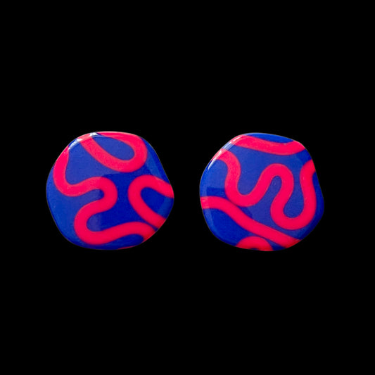 Wiggle (blue and neon pink)