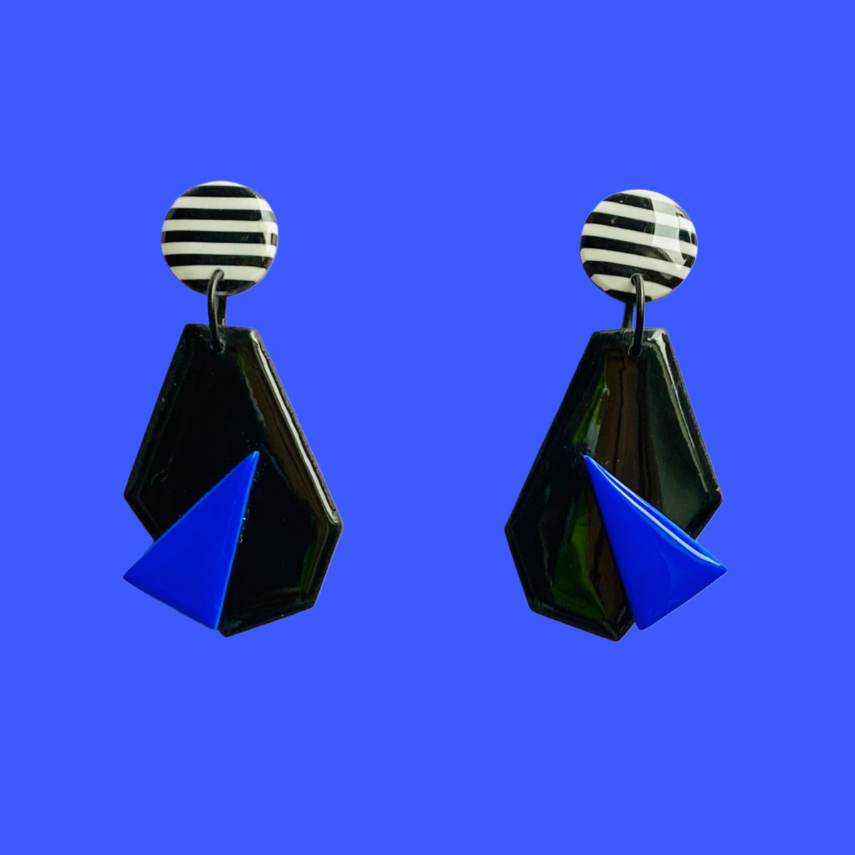 From spaceship (black and blue )
